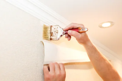 Pose de papier peint à Branne — revêtements muraux et toiles de verre